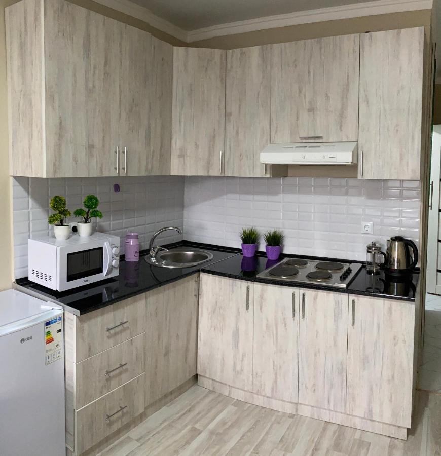 Ferienwohnung Оригинальная 1 Ком Квартира В Сердце Алматы Exterior foto